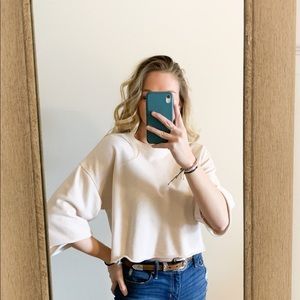 1/2 sleeve pink crop top 💗